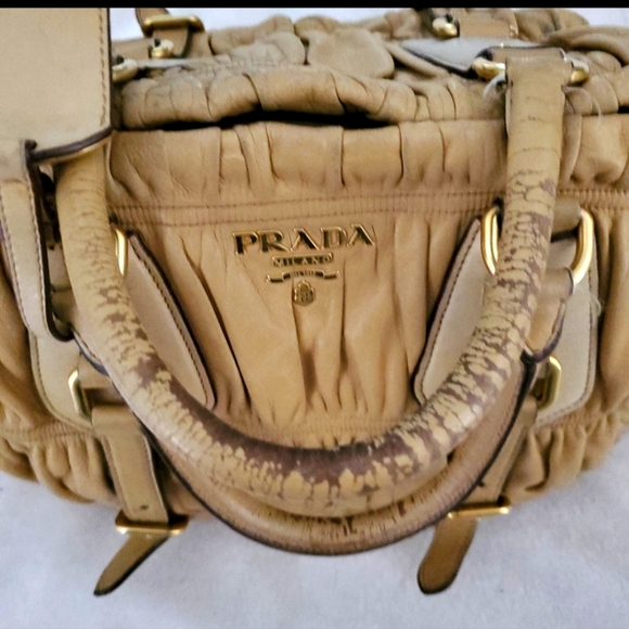 Prada saffiano leather shoulder bag - Picture 10 of 12